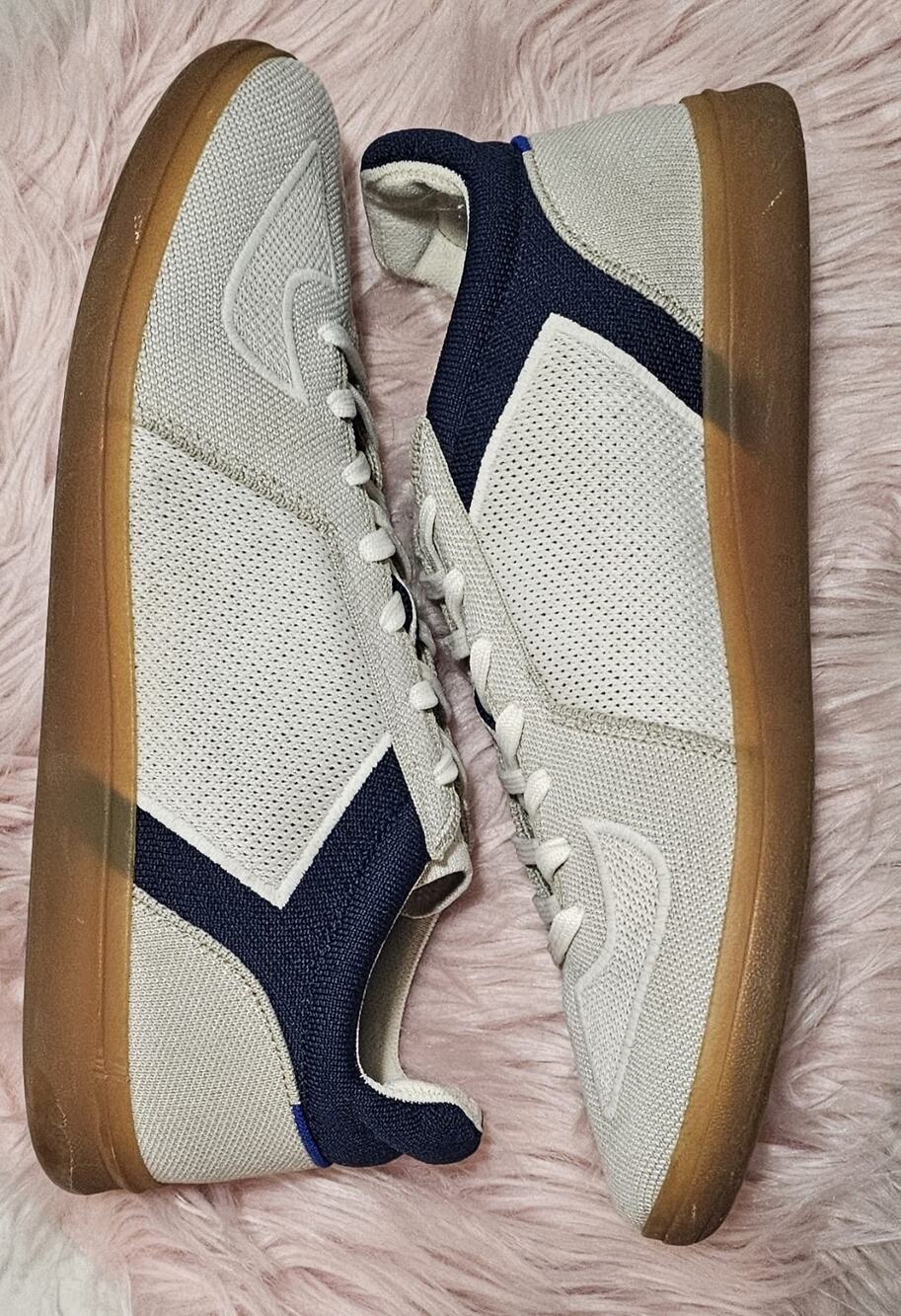 Rothy's Men's Sneakers Size 12 Beige Navy Gum Sole Textile Upper